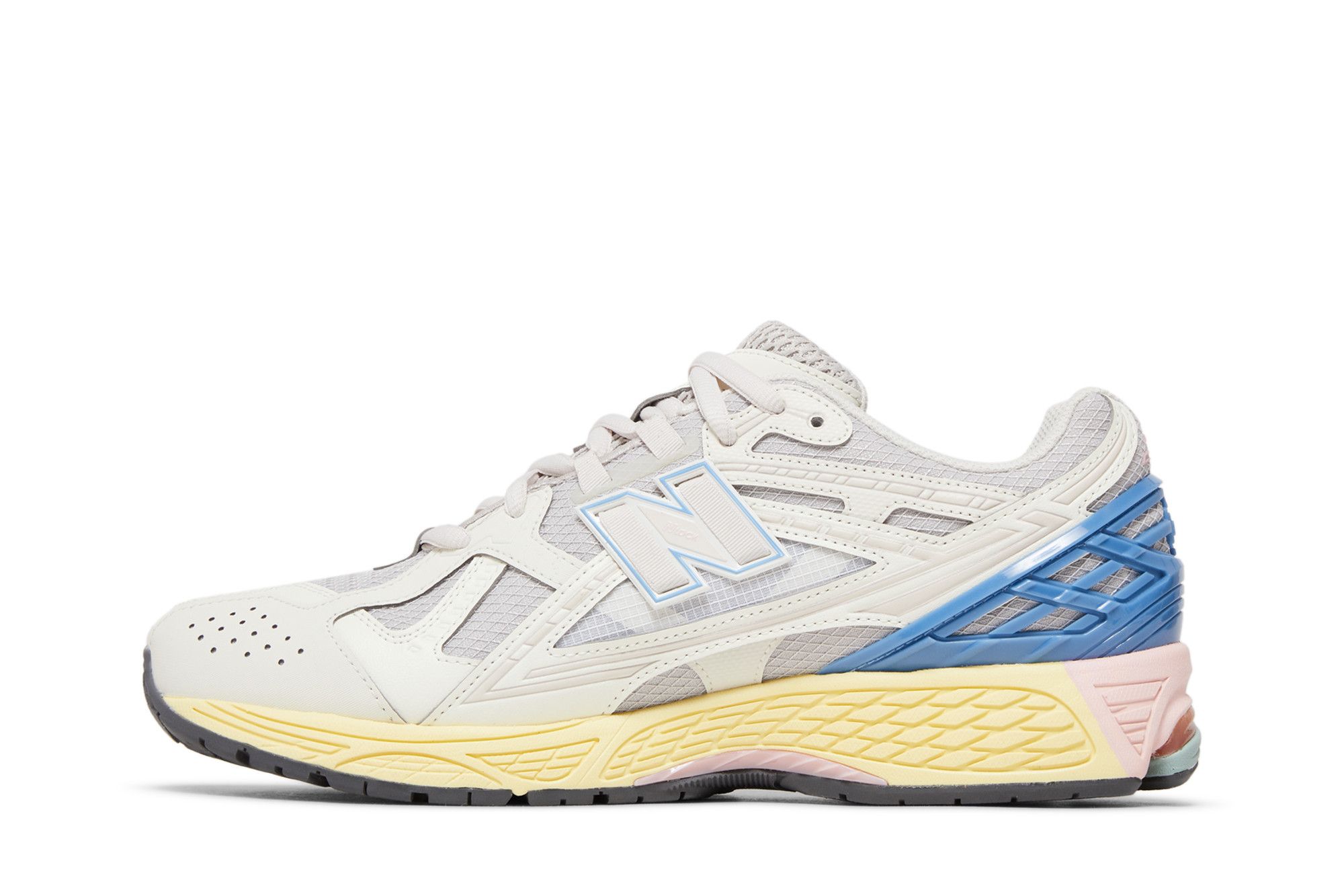 Buy 1906U 'Angora Blue Pink' - M1906NC | GOAT