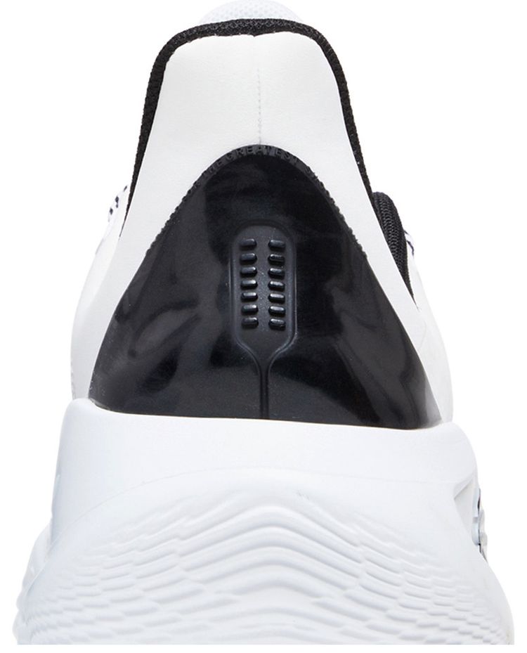 Bruce Lee x Curry Flow 11 Wind