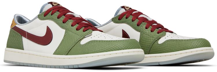Air Jordan 1 Retro Low OG Year of the Dragon