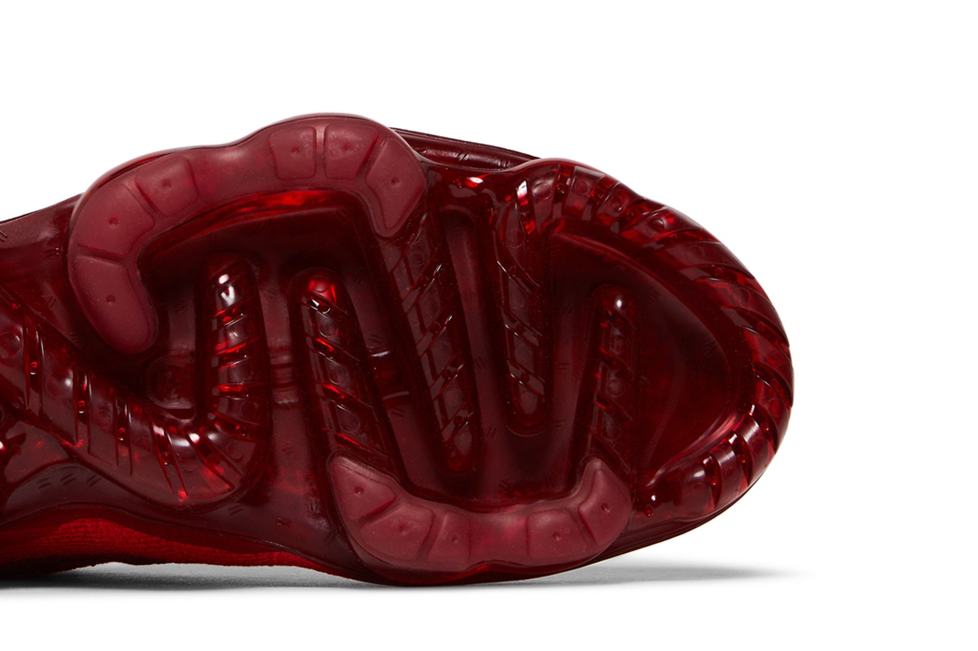 Blood red vapormax online