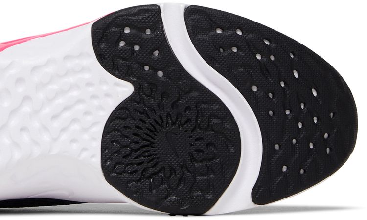 Nike Wmns Renew In Season TR 11 Black Hyper Pink