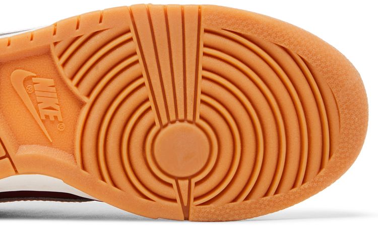 Nike Wmns Dunk Low Desert Berry