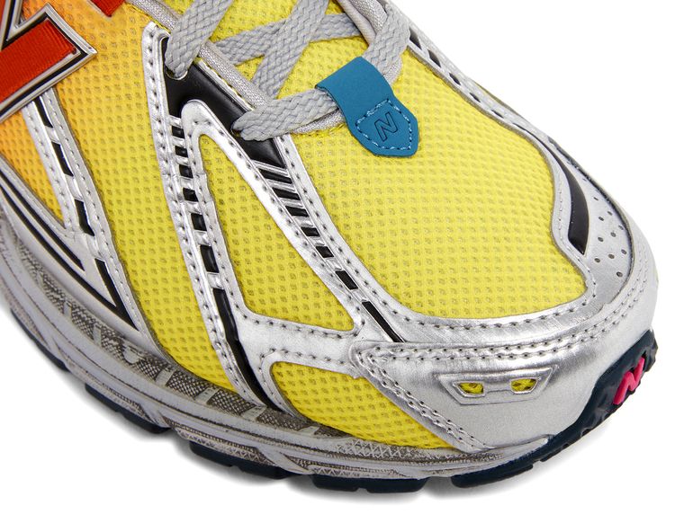 Salehe Bembury x 1906R Heat Be Hot Pack   Lava