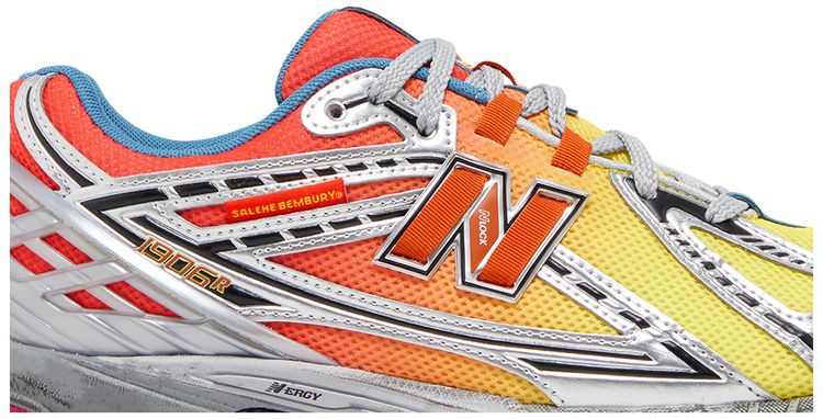 Salehe Bembury x 1906R Heat Be Hot Pack   Lava