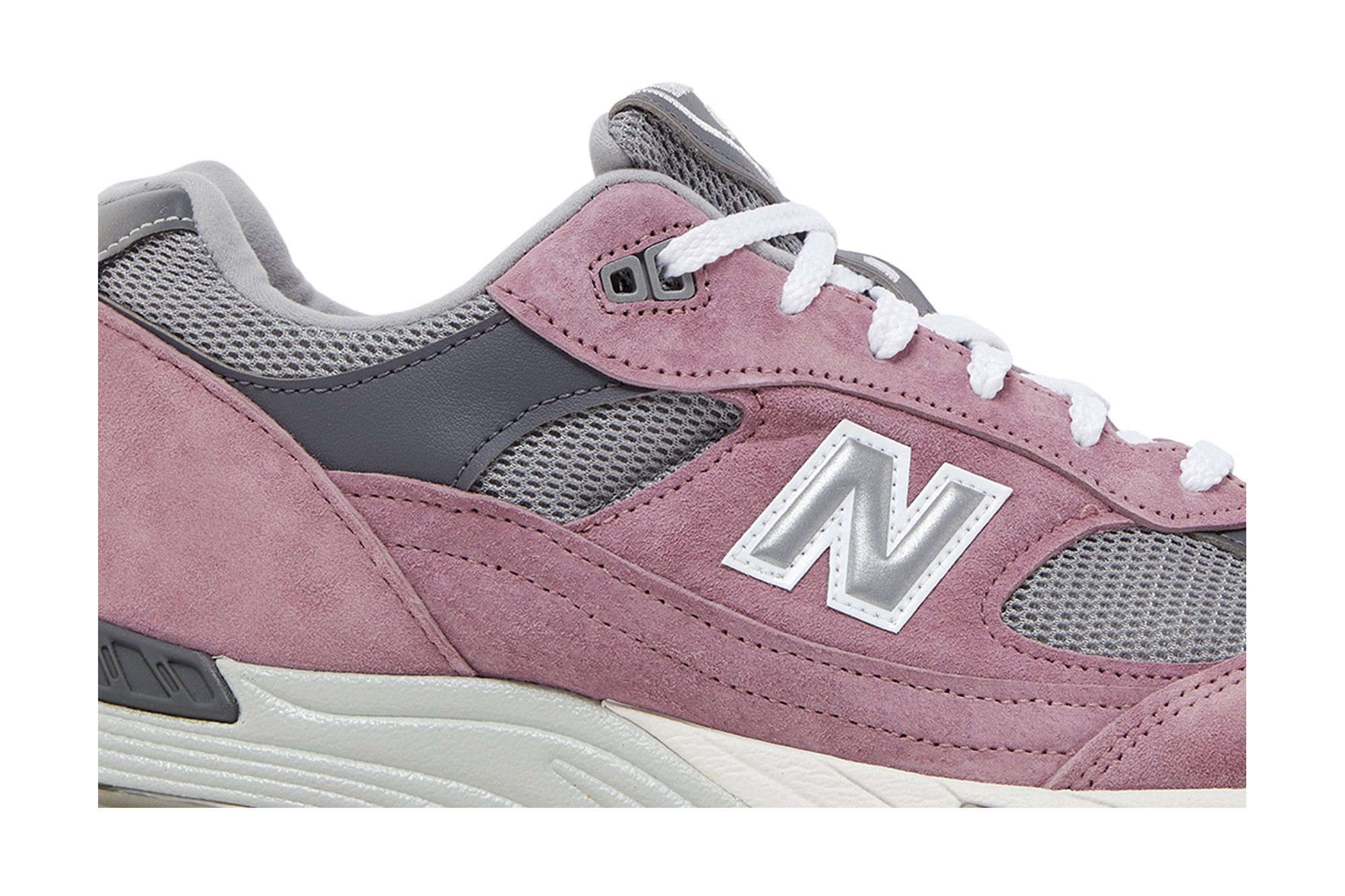 Size 10.0 991 Made in England 'Wistful Mauve'