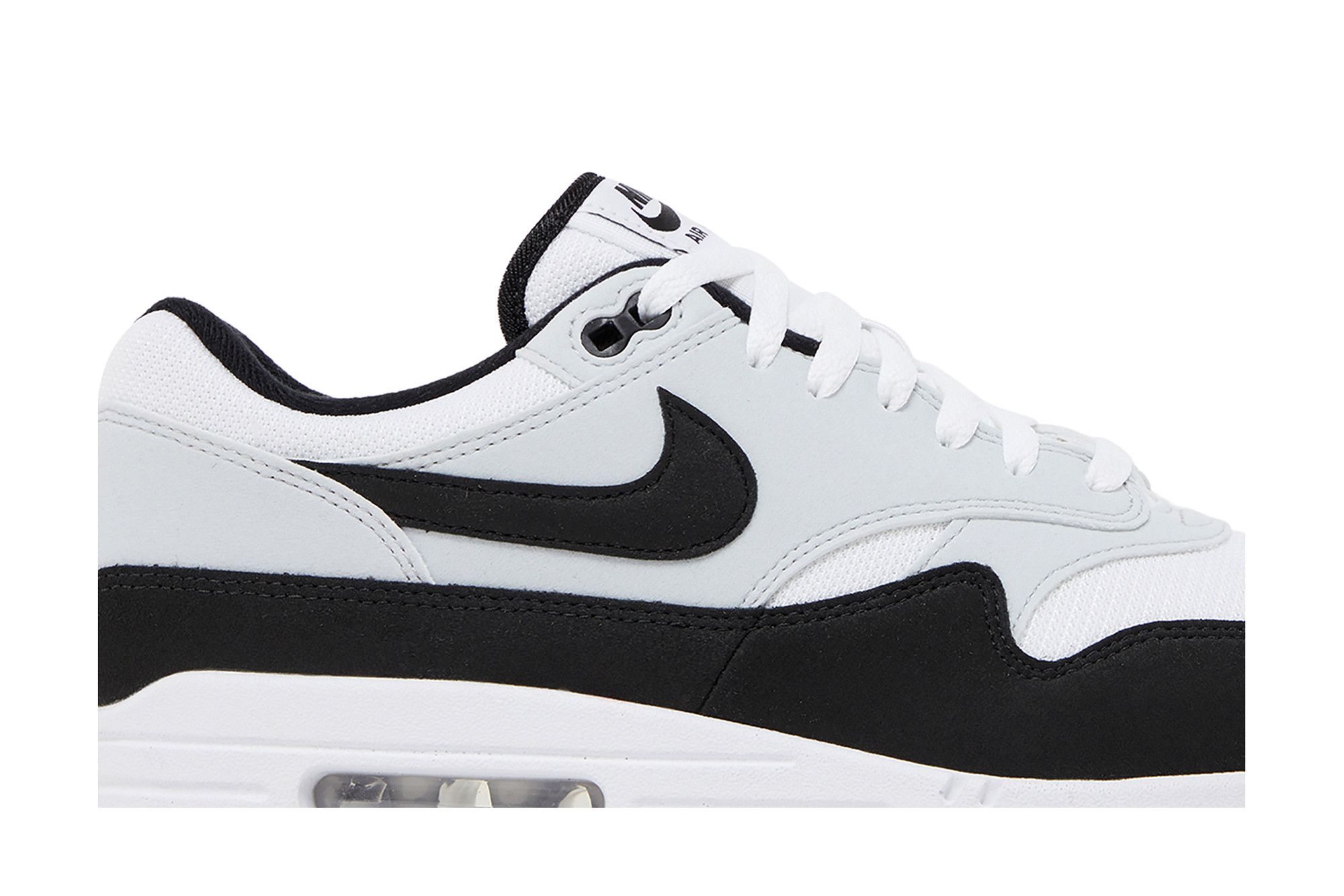 Air max 218 black and white sale