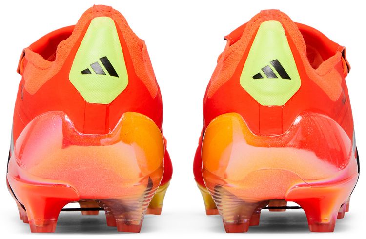 Predator Elite Foldover Tongue FG Predstrike Pack