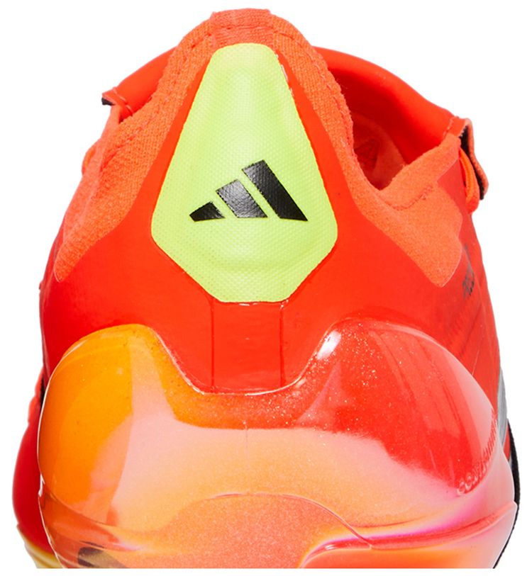 Predator Elite Foldover Tongue FG Predstrike Pack