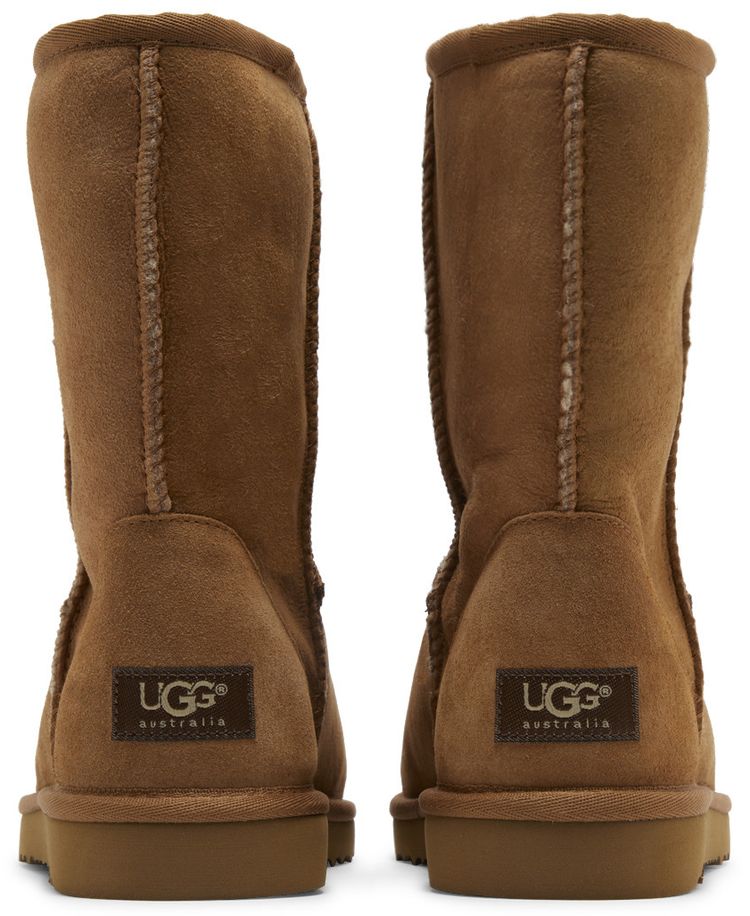 UGG Classic Short Chestnut