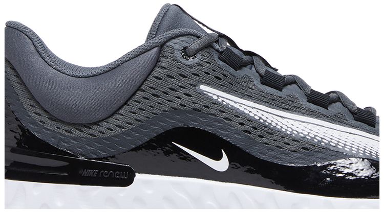 Alpha Huarache Elite 4 TF Black White