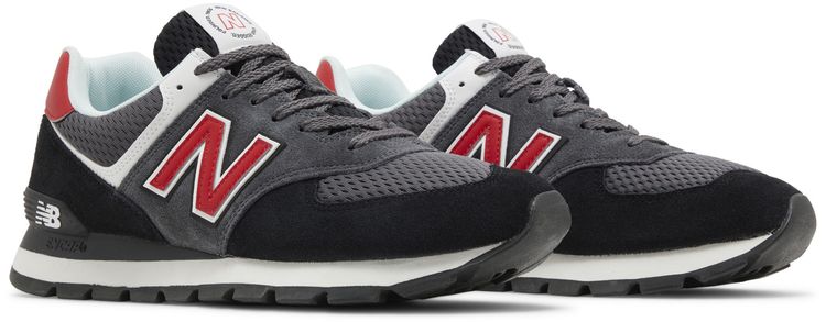 New Balance 574 Rugged Black Red