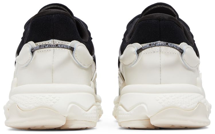Ozweego Black Off White