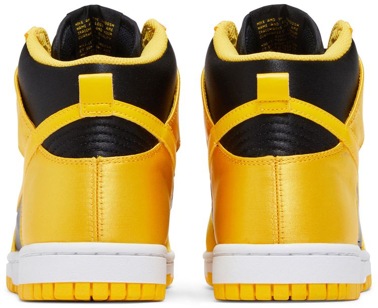Wmns Dunk High Satin Goldenrod