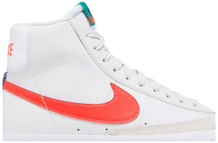 Nike Blazer Mid 77 GS Platinum Tint Bright Crimson
