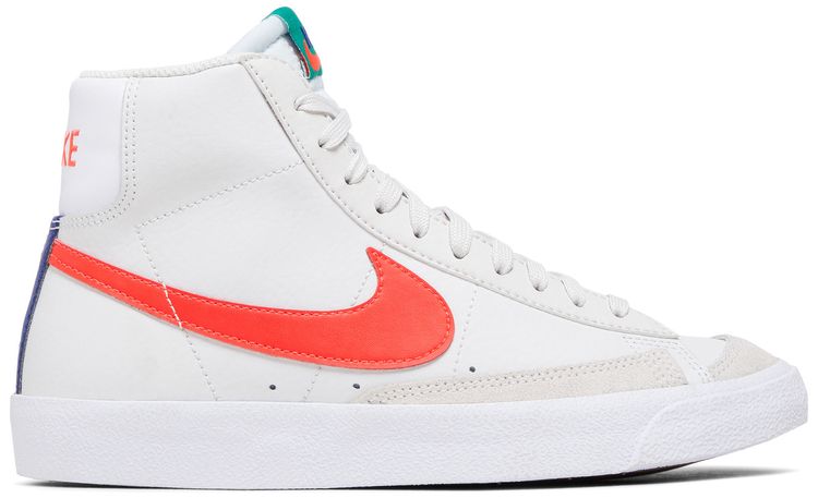 Nike Blazer Mid 77 GS Platinum Tint Bright Crimson