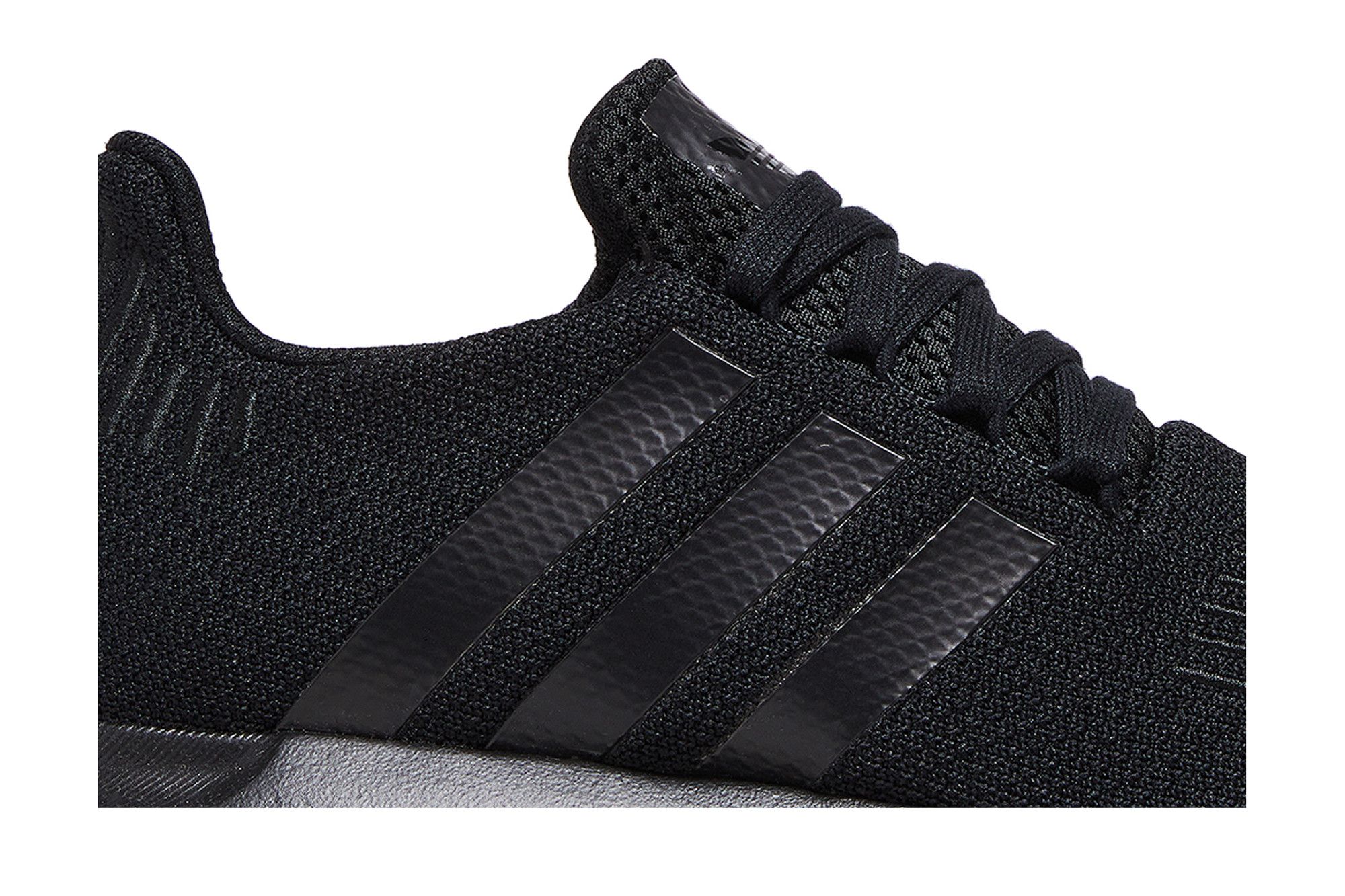 adidas swift run black gum