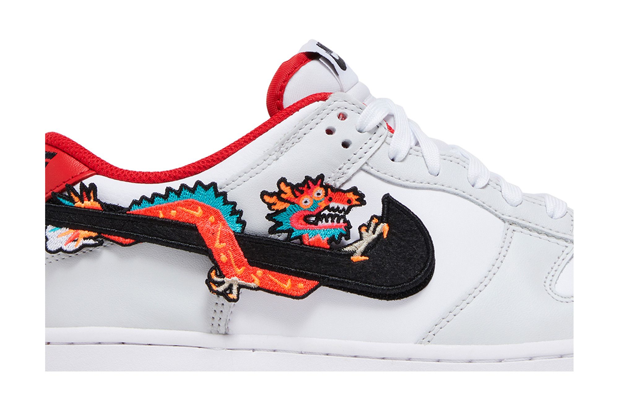 【即発送可能】 the of 'Year GS Low Dunk Buy Dragon' GOAT | 101 FZ5528 - 靴