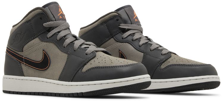 Air Jordan 1 Mid SE GS Night Stadium