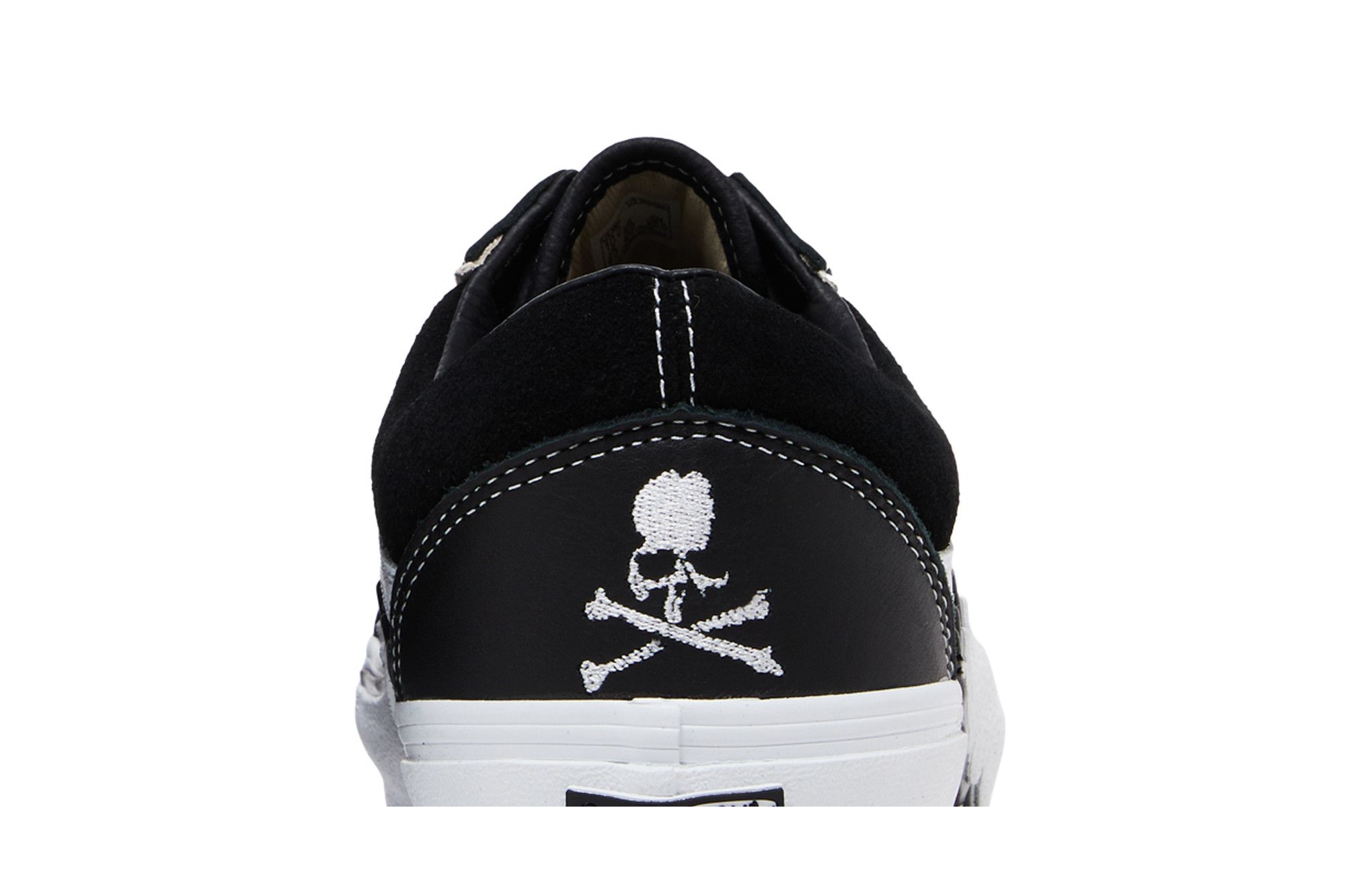 Achetez des Mastermind World x Old Skool VLT LX Bolt Punk Culture VN0007PRBLK GOAT FR