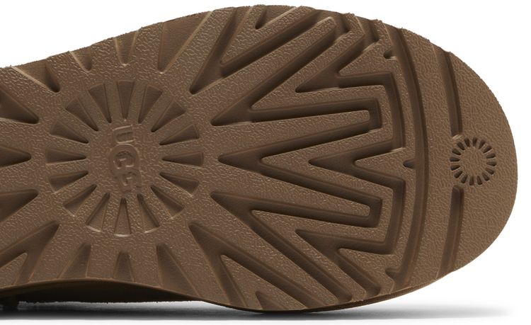 UGG Wmns Classic Ultra Mini Platform Boot Sand