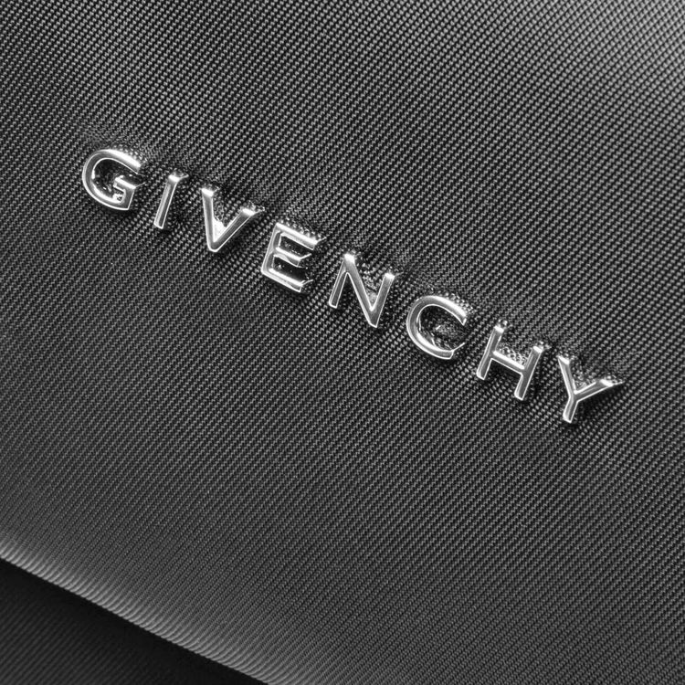 Givenchy Essential U Bumbag Black