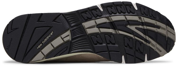 991 Made in England Grey