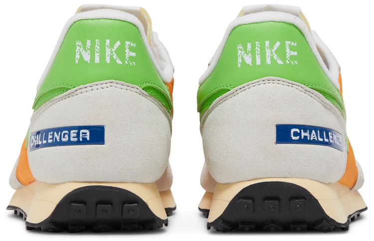 Nike Challenger OG Label Maker Pack Kumquat Canvas