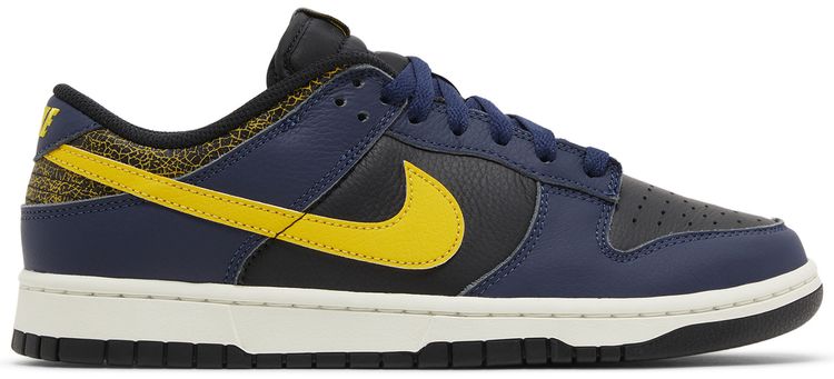 Dunk Low 'Vintage Michigan'