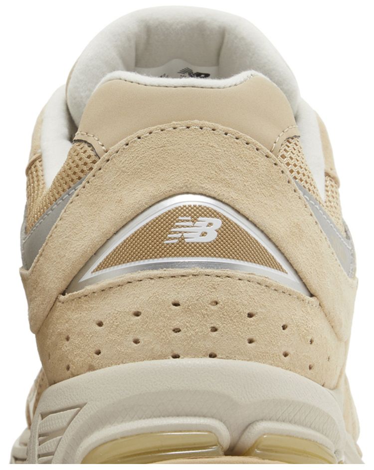 New Balance 2002R Khaki