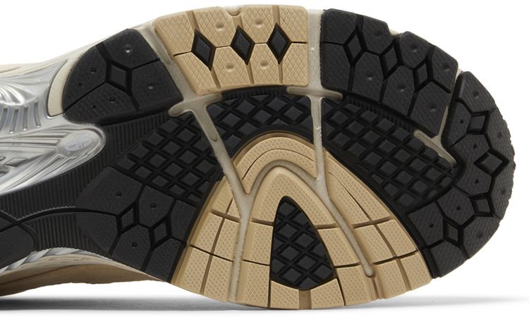 New Balance 2002R Khaki