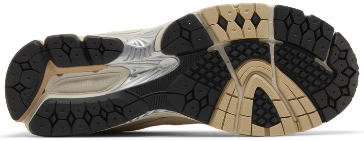 New Balance 2002R Khaki