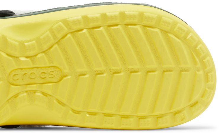 Elf x Crocs Classic Clog Buddy The Elf