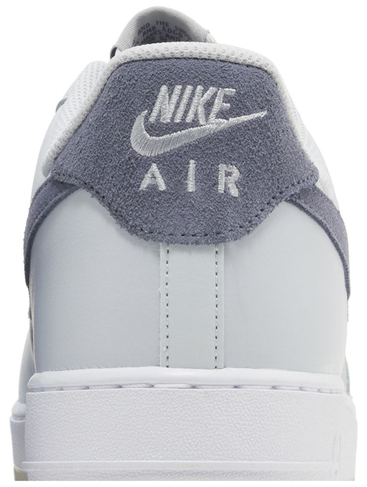 Nike Air Force 1 07 LV8 Pure Platinum Light Carbon