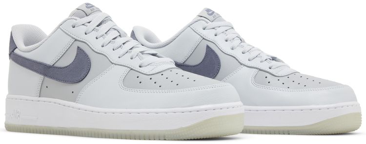 Nike Air Force 1 07 LV8 Pure Platinum Light Carbon