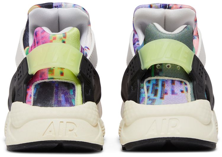 Nike Wmns Air Huarache Pixel