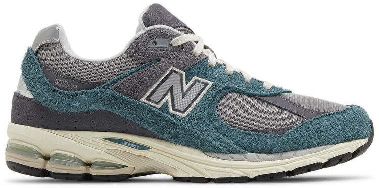 New Balance 2002R New Spruce Magnet