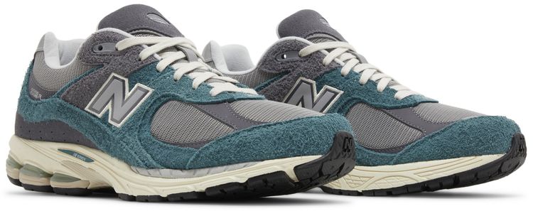 New Balance 2002R New Spruce Magnet