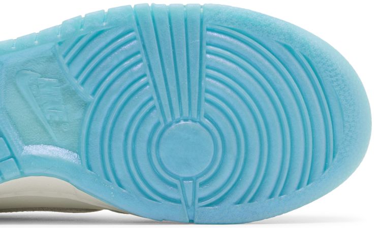 Nike Wmns Dunk Low LX Year of the Dragon