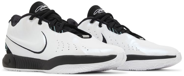 LeBron 21 Conchiolin