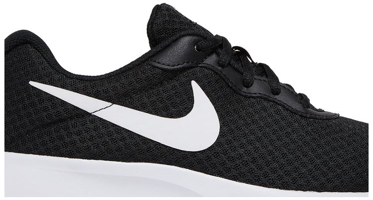 Nike Tanjun Black White