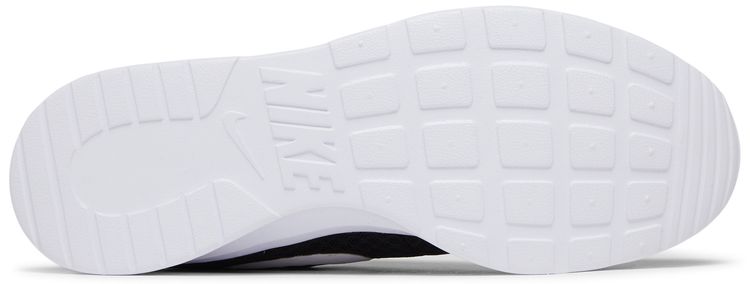 Nike Tanjun Black White