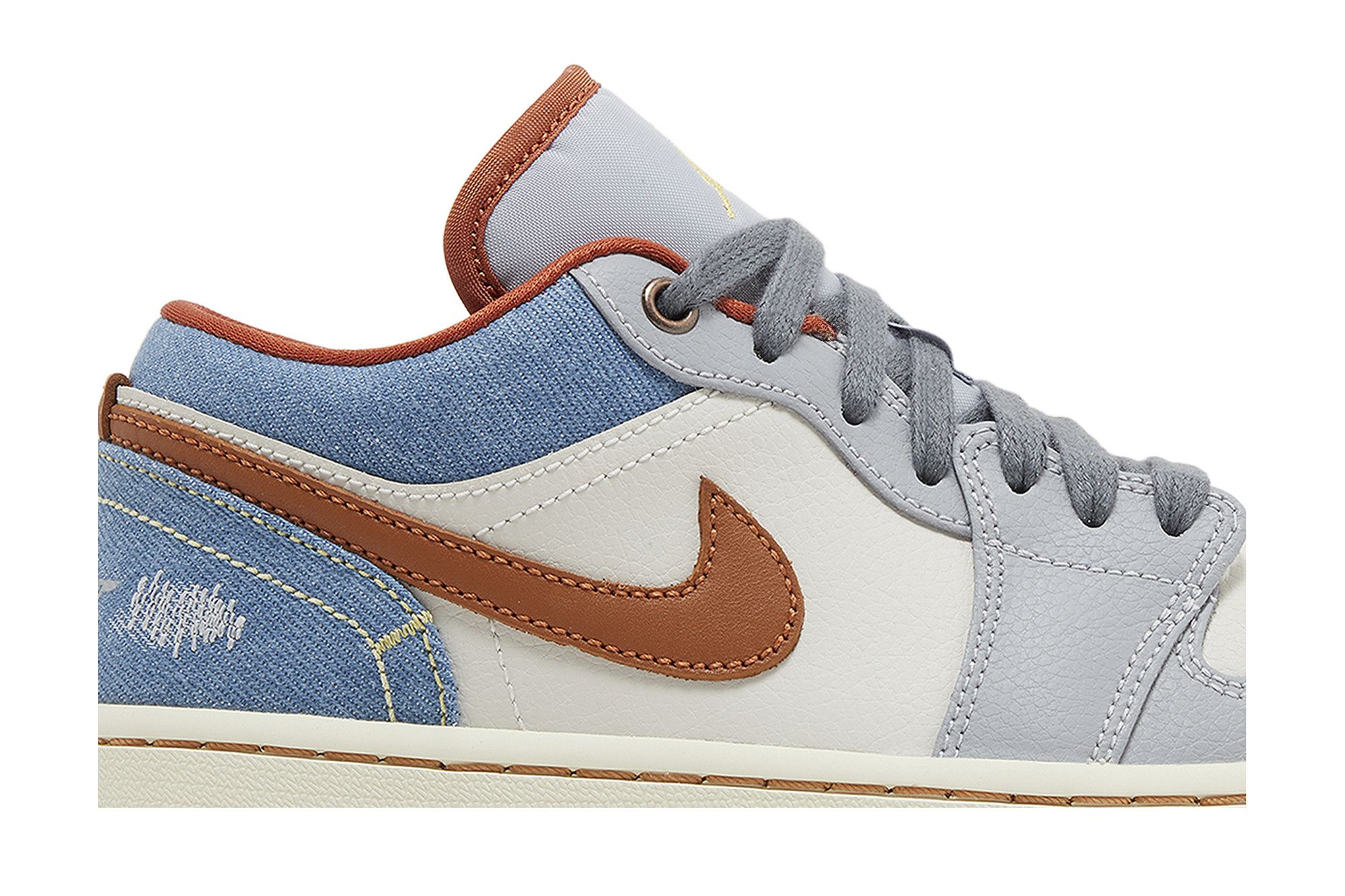 ★ナイキ★WMNS AIR JORDAN 1 LOW Phantom Denim 全サイズ確保 ☆ナイキ☆WMNS AIR JORDAN 1 LOW Phantom Denim 全サイズ確保