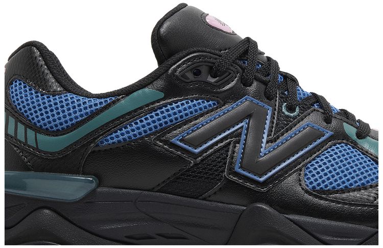 9060 Black Blue Agate