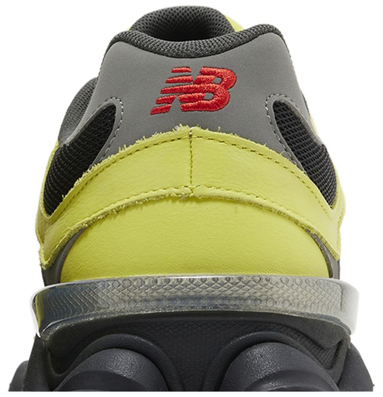 New Balance 9060 Tea Tree