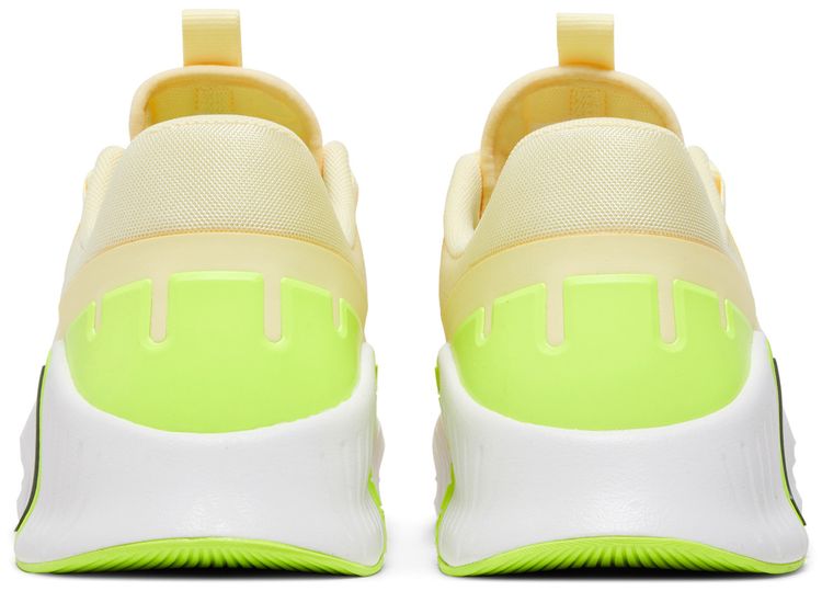 Nike Wmns Free Metcon 5 Citron Tint Volt