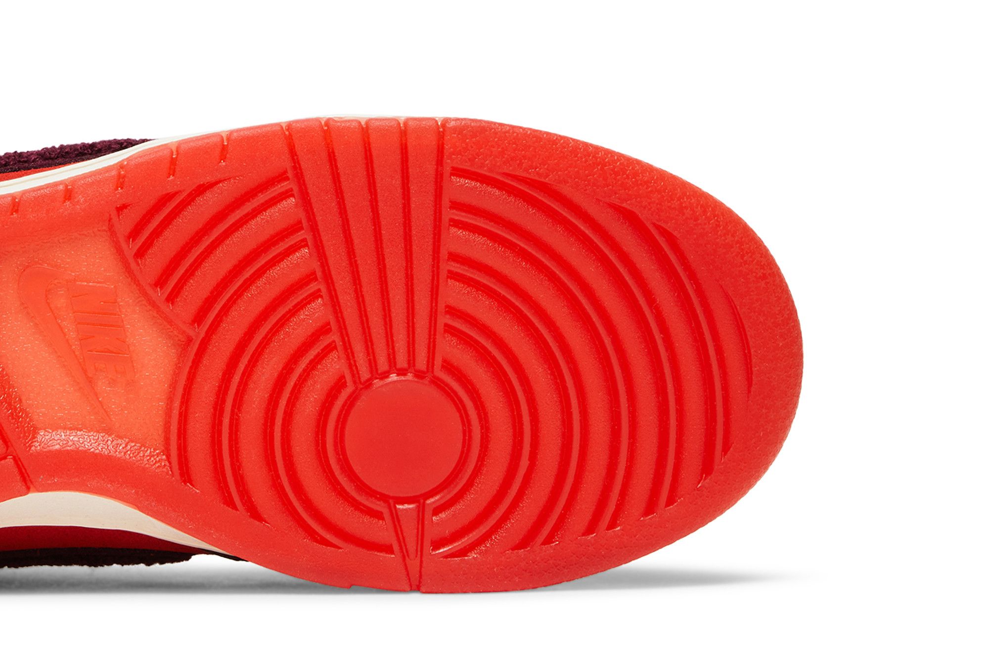 Buy Dunk Low 'Year of the Rabbit - Light Crimson' - FD4203