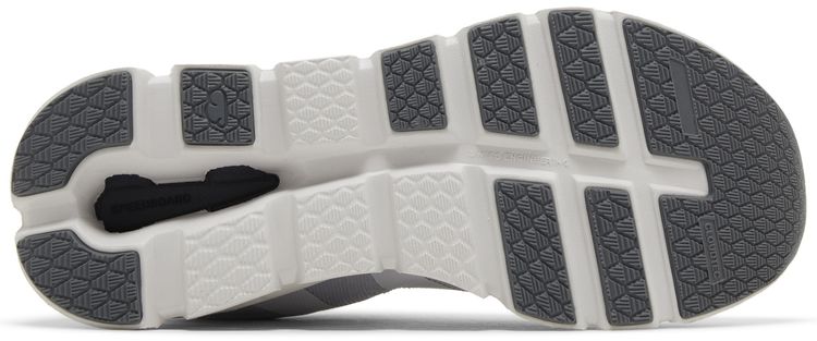 ON Wmns Cloudrunner Wide White Frost