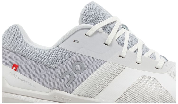 ON Wmns Cloudrunner Wide White Frost