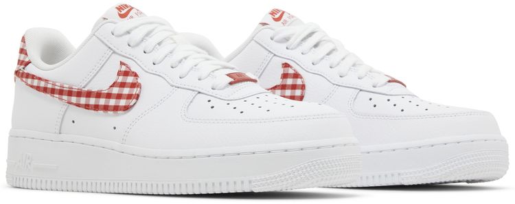 Nike Wmns Air Force 1 07 Essential Mystic Red Gingham
