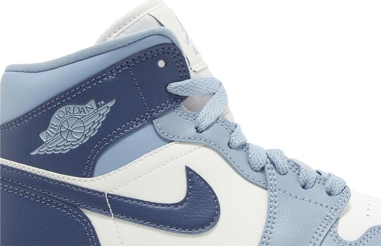 Wmns Air Jordan 1 Mid Diffused Blue